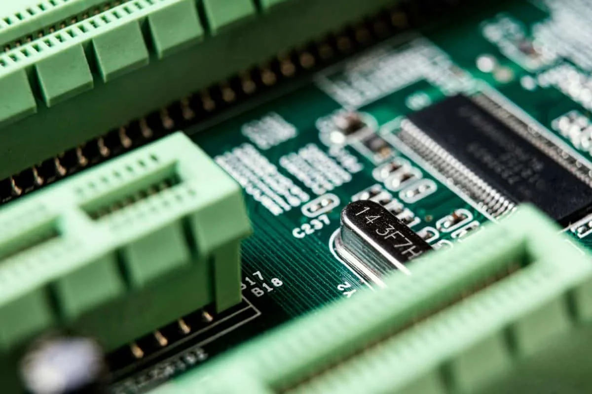 Memoria Caché: Qué Es, Cómo Funciona y Tipos L1, L2 y L3